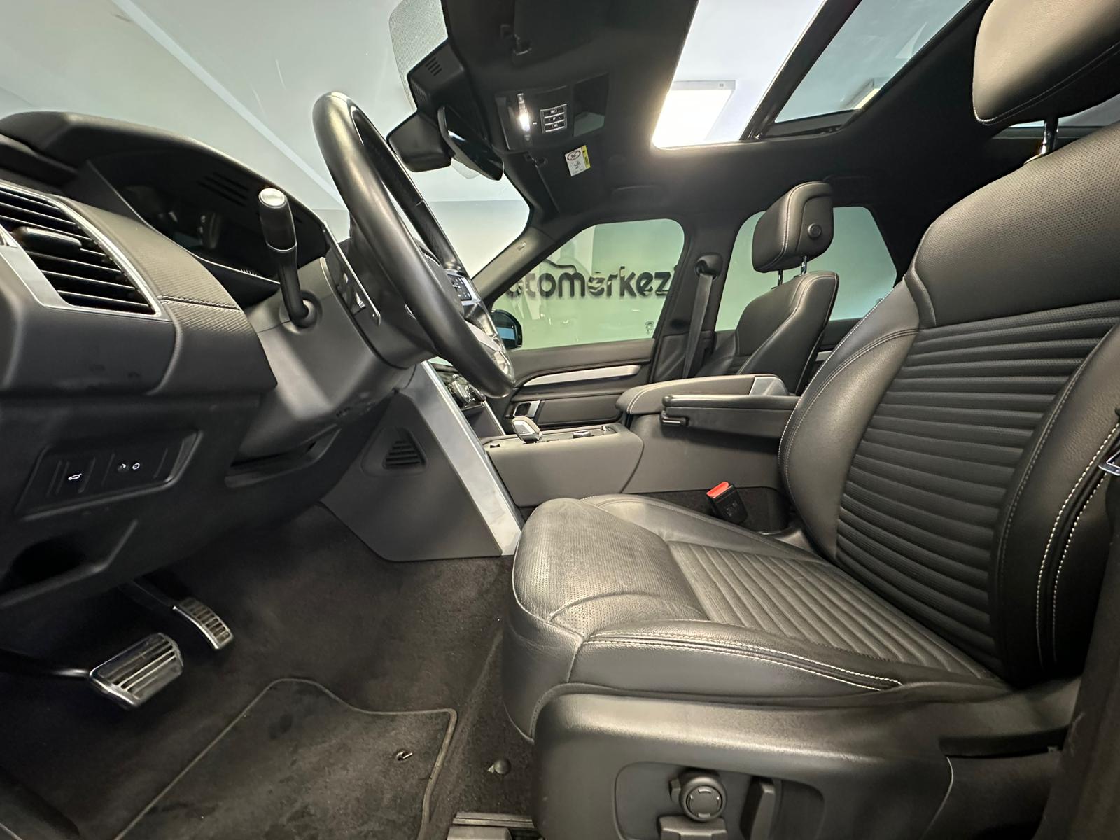 LAND ROVER DISCOVERY 4